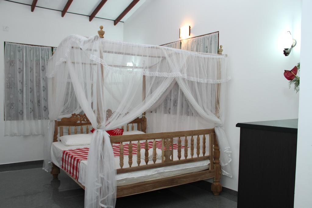 Villa Girilena Хіккадува Екстер'єр фото